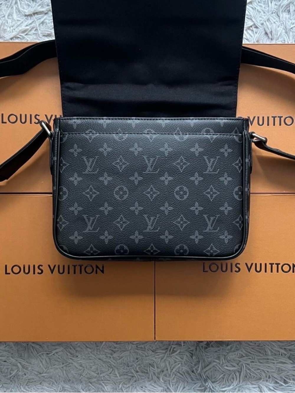 Louis Vuitton Men's Black Monogram Crossbody Bag- comes with box